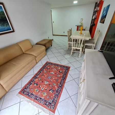 Apt Encantador Centro Guarapari, Completo, 50 M Da Praia Zewnętrze zdjęcie